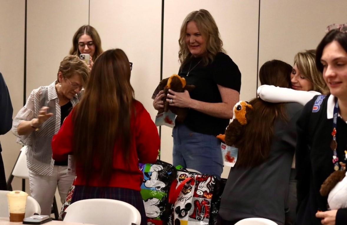 Students who attended a past Speak to Inspire were gifted stuffed animals from alumna!